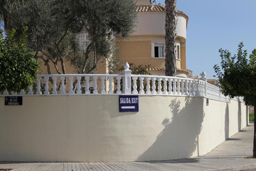 Bnb Casa Frente Al Lago Rosa Torrevieja Zewnętrze zdjęcie